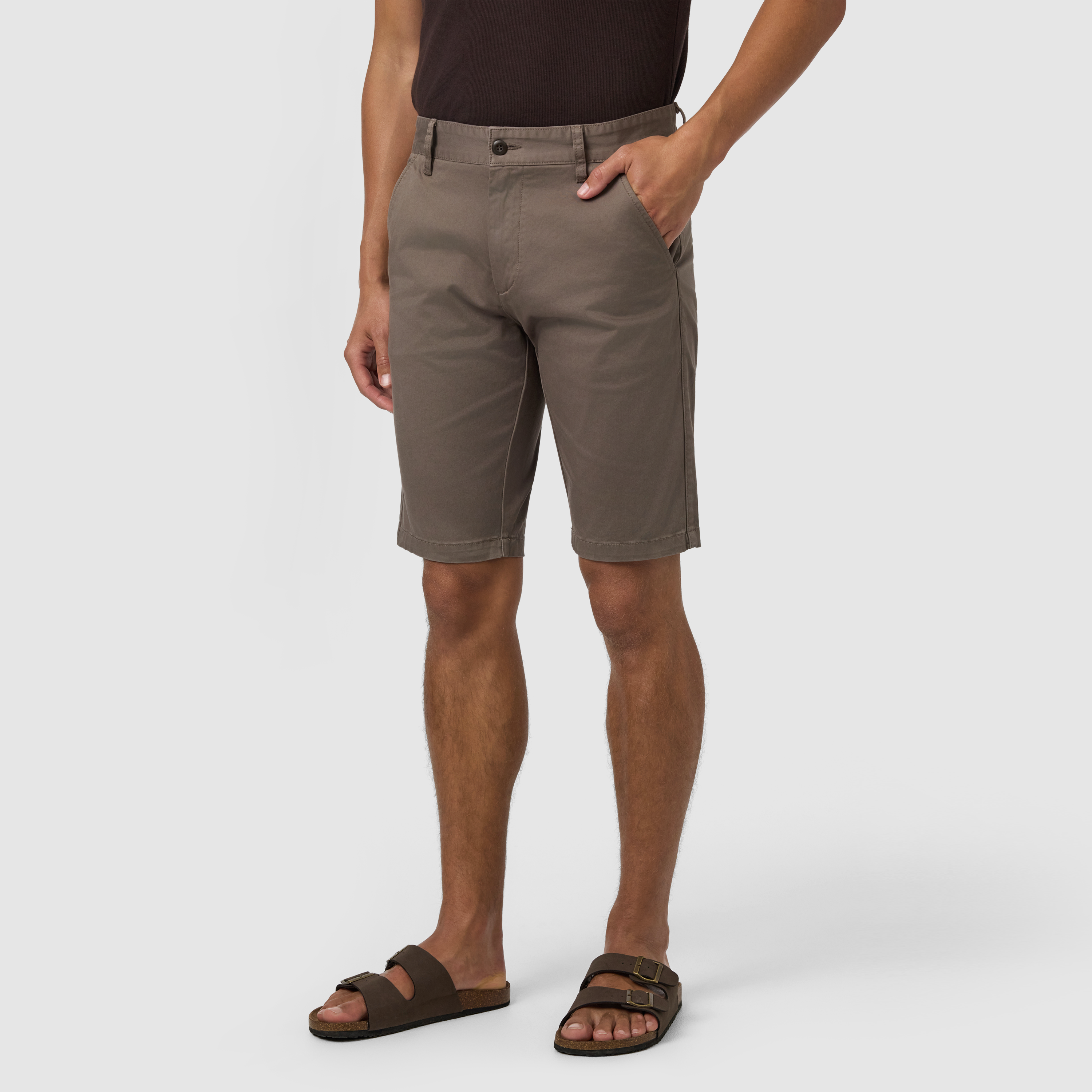 Darwin Chino Short