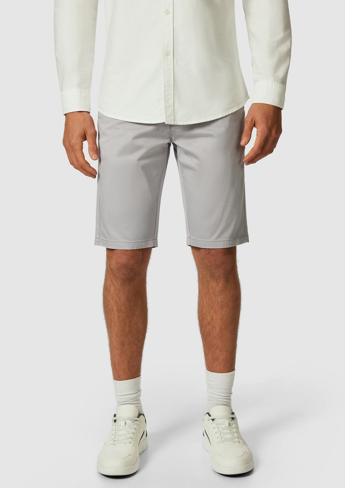 Darwin Chino Short