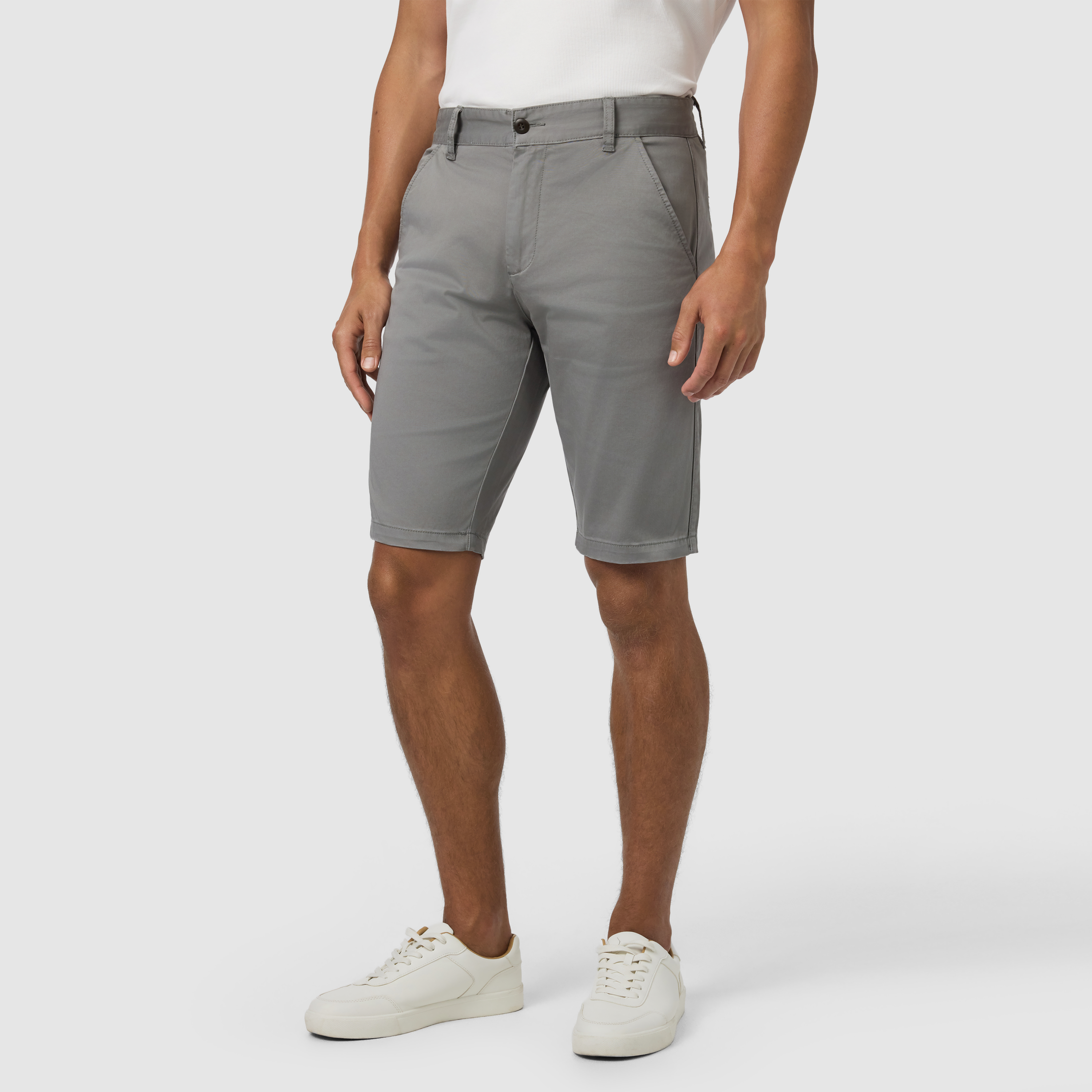 Darwin Chino Short