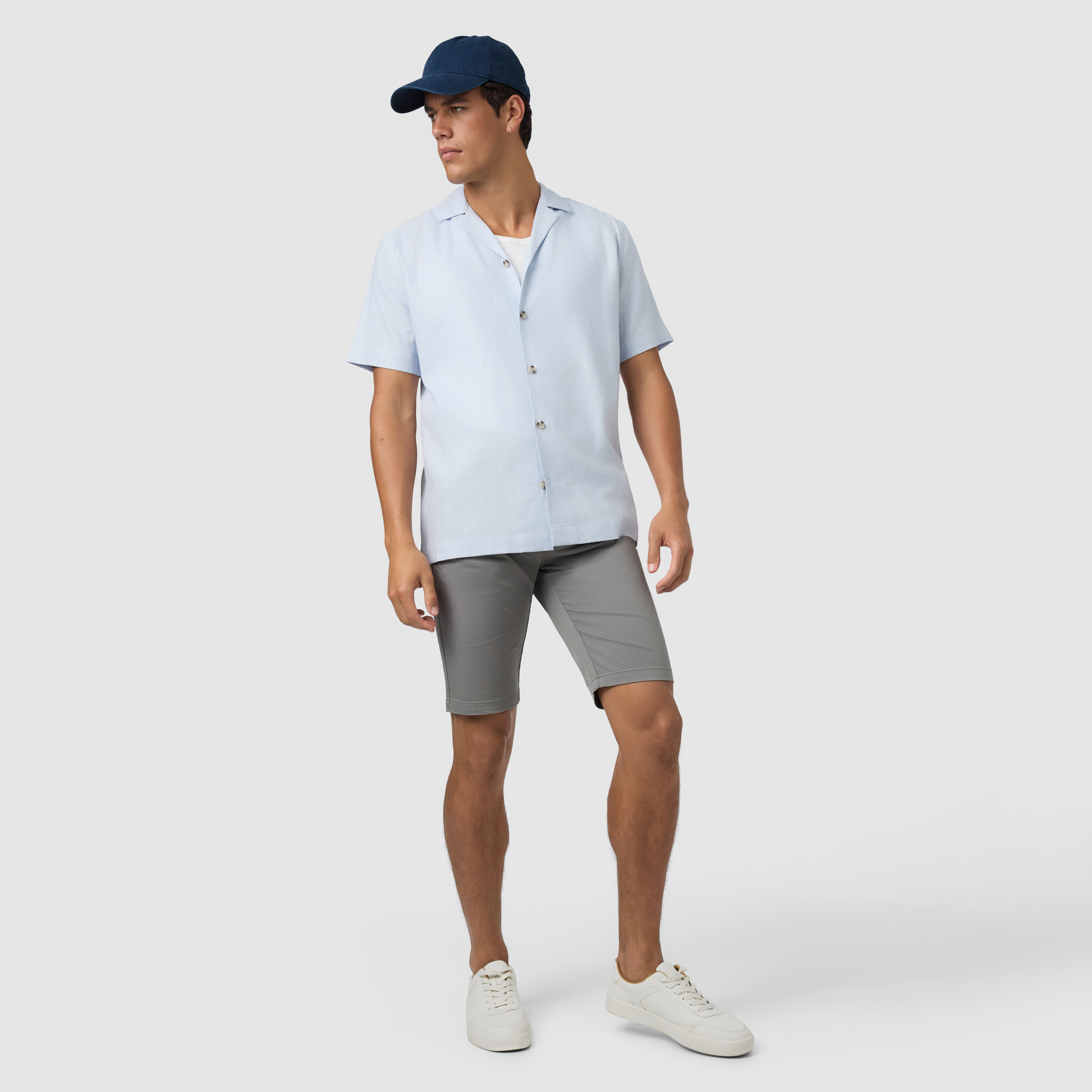 Darwin Chino Short