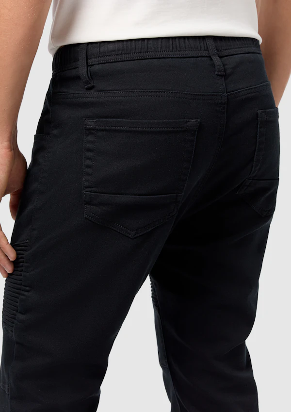 Black Cyber Cuffed Pant