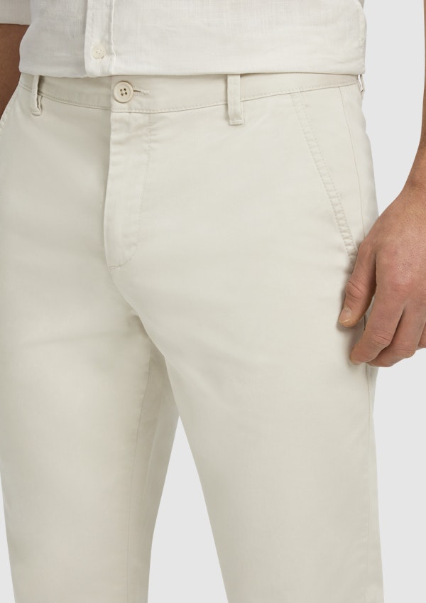 Ecru Hastings Stretch Straight Chino
