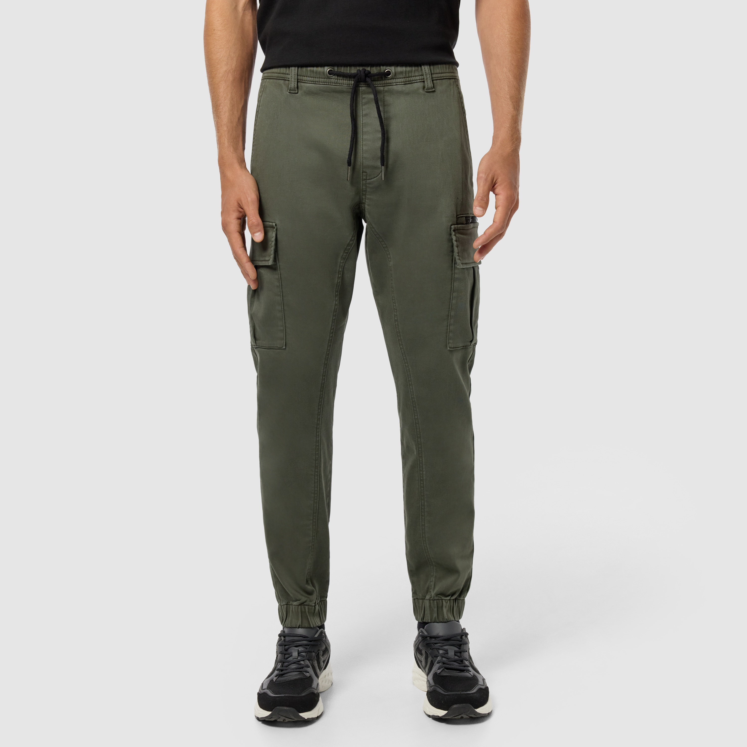 Arlo Stretch Cargo Jogger