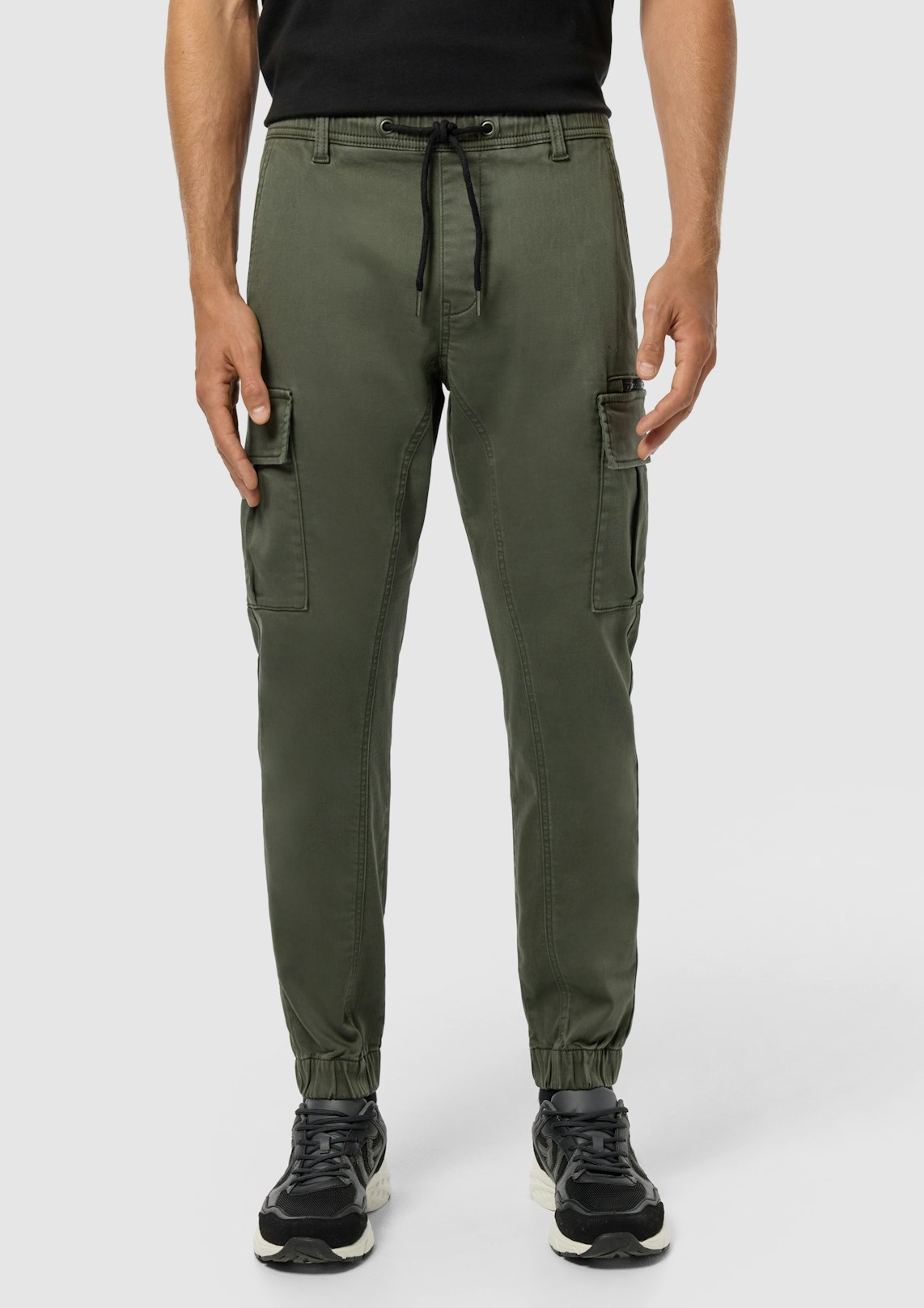 Arlo Stretch Cargo Jogger