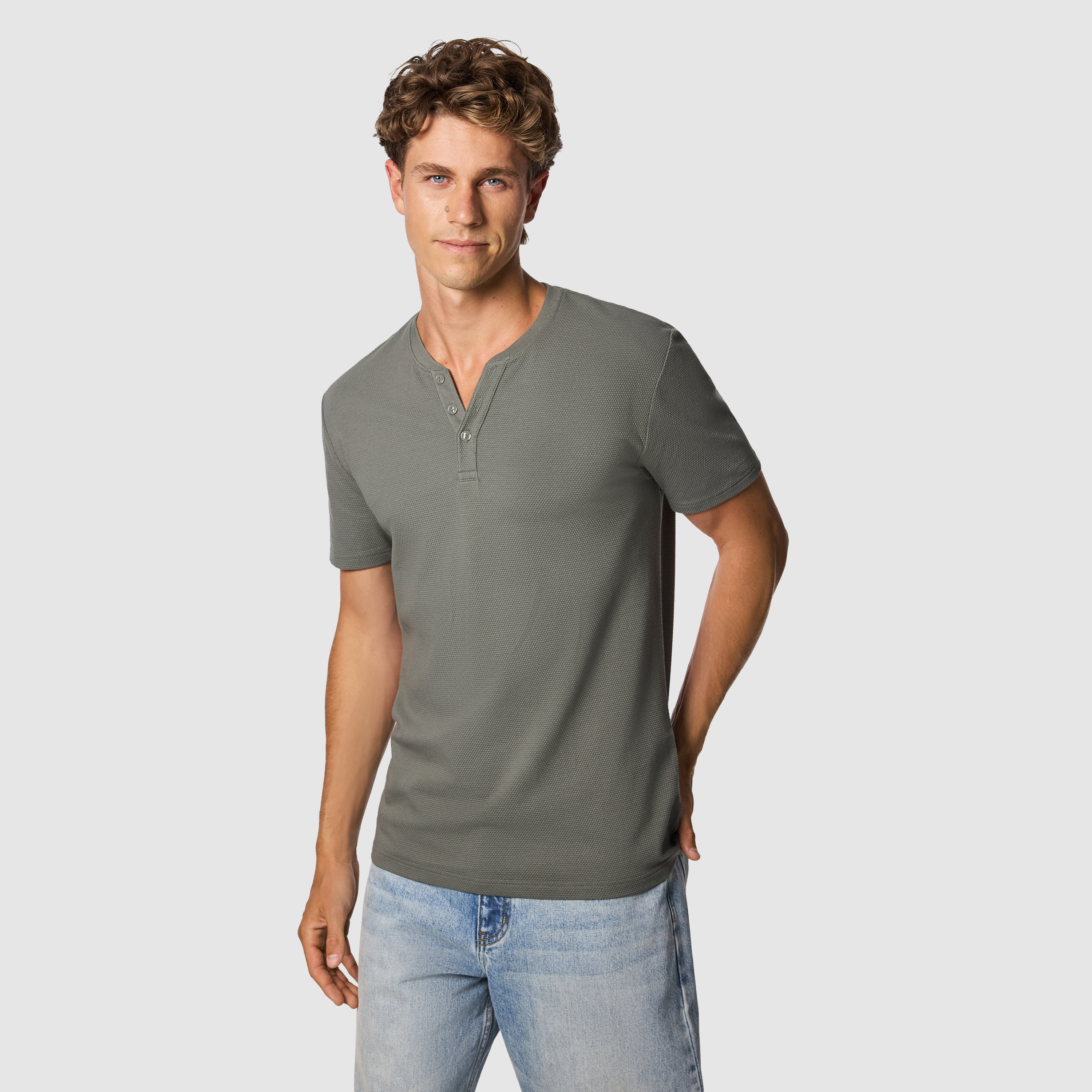Pete Henley Tee