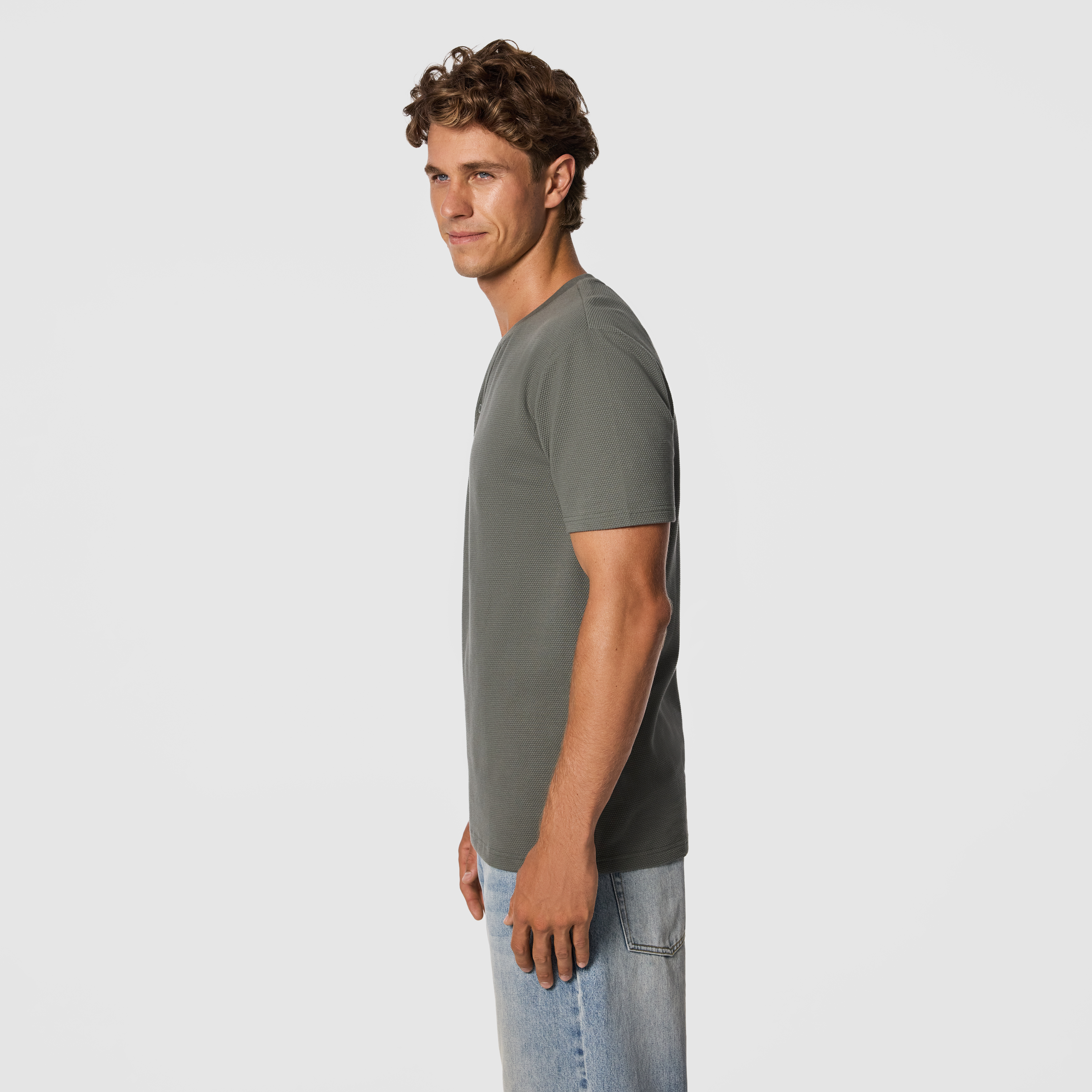Pete Henley Tee