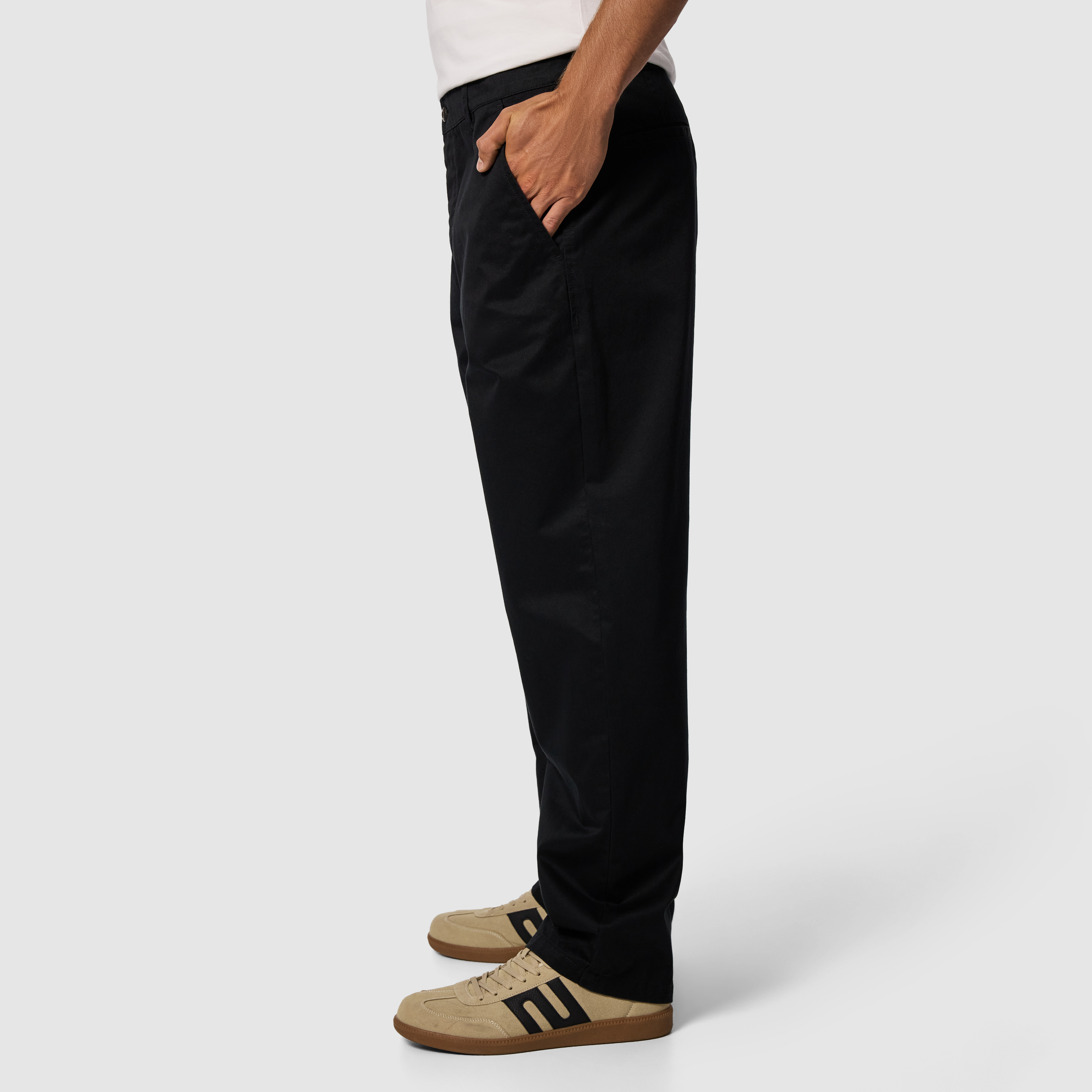 Black Dixon Loose Chino