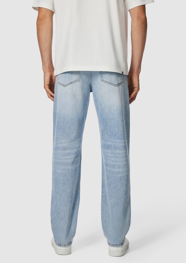 Light Blue Murphy Stretch Relaxed Jean