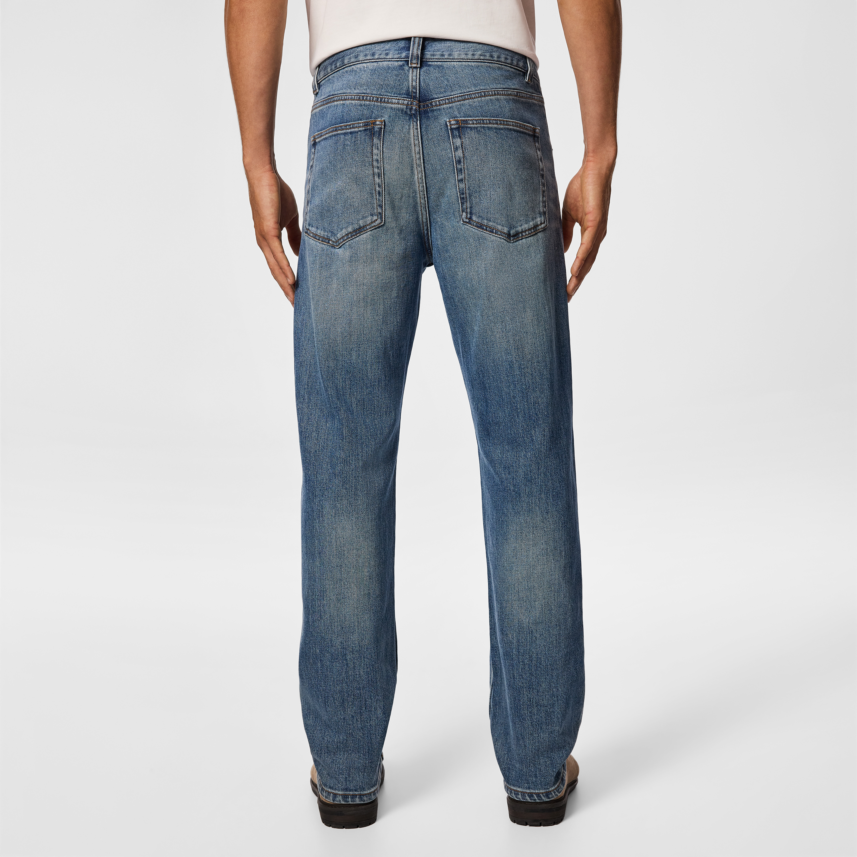 Murphy Stretch Relaxed Jean