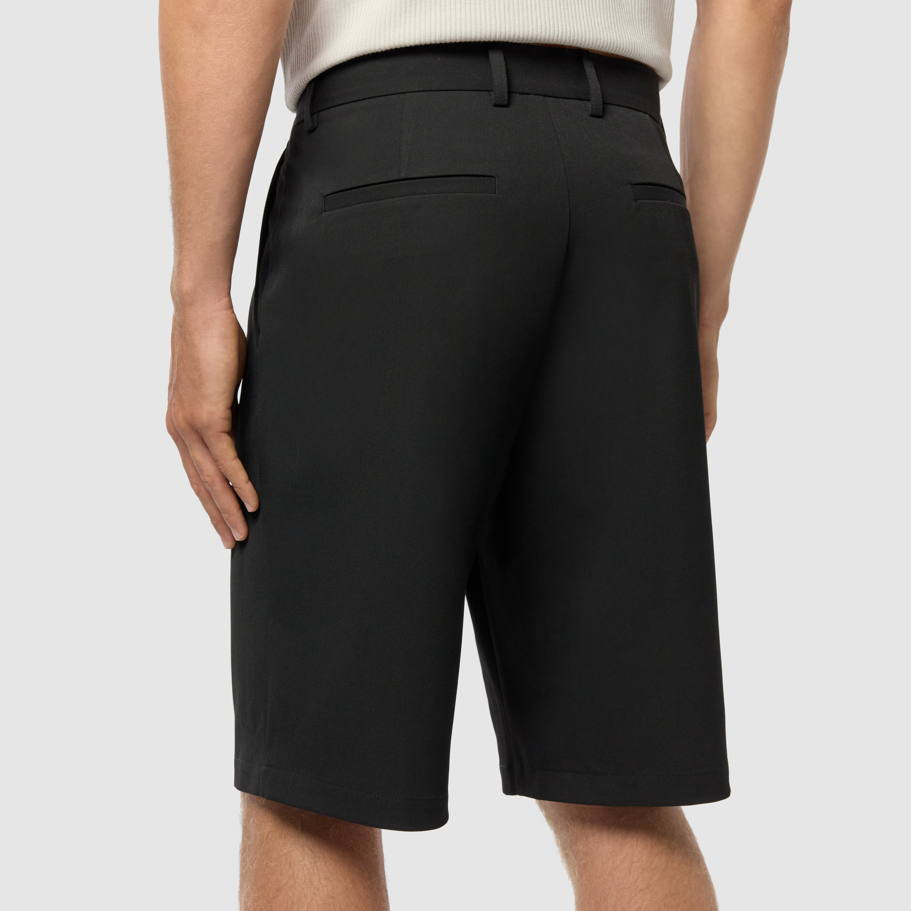 Black Hendon Relaxed Pleat Front Short