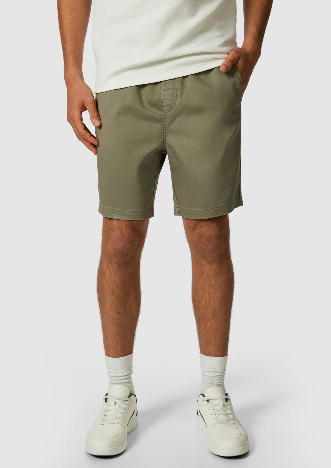 Paul Elasticated Waist Short