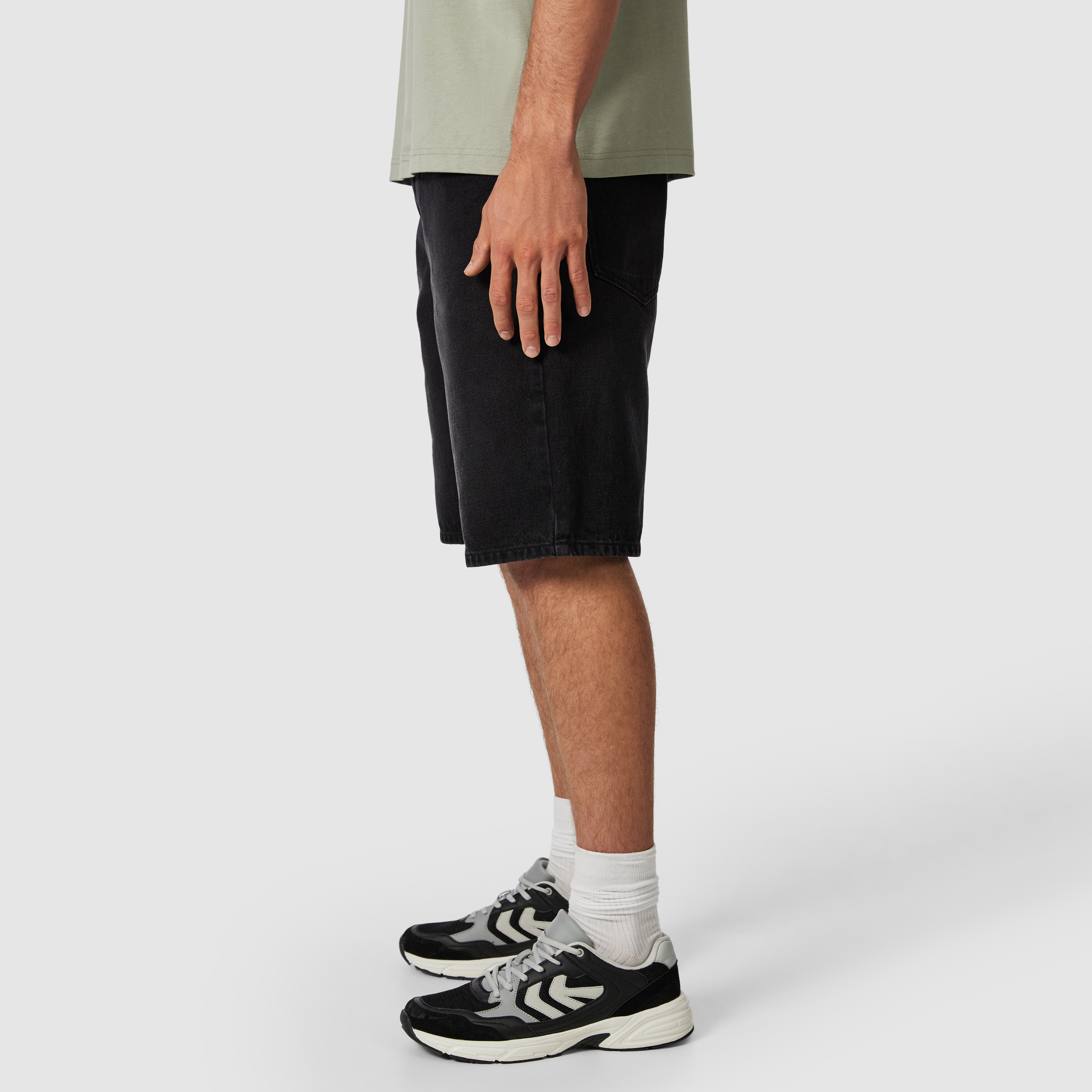 Cal Relaxed Denim Short