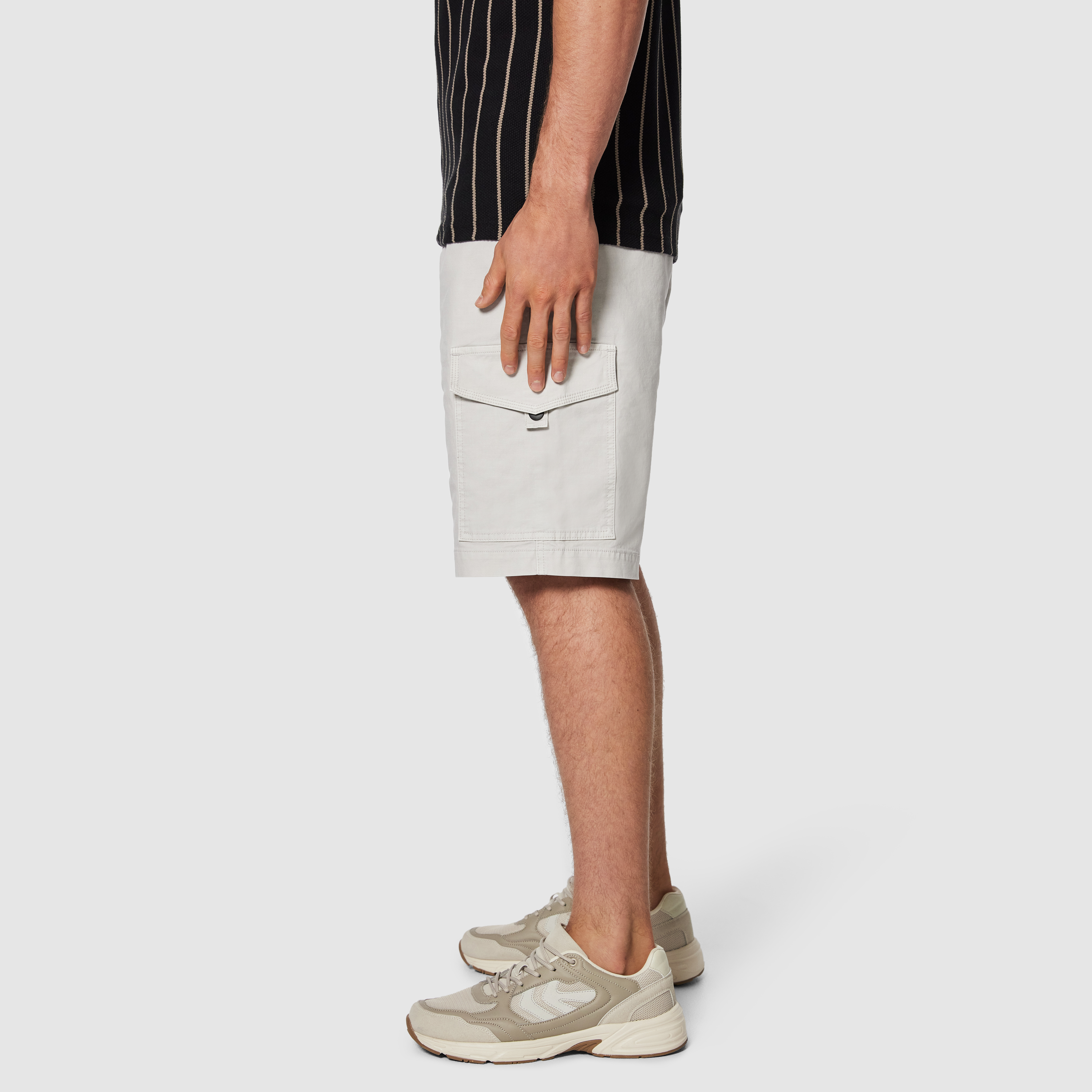 Ruka Relaxed Cargo Short