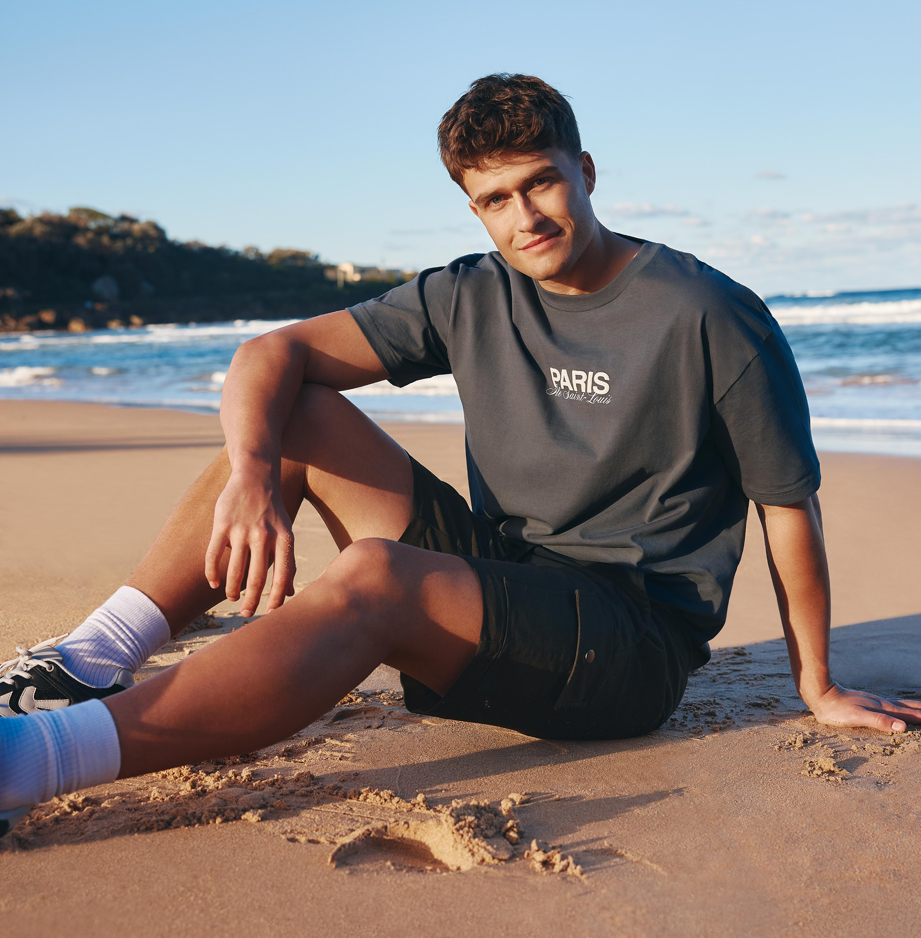 Clinton Boxy Graphic Crew Neck Tee