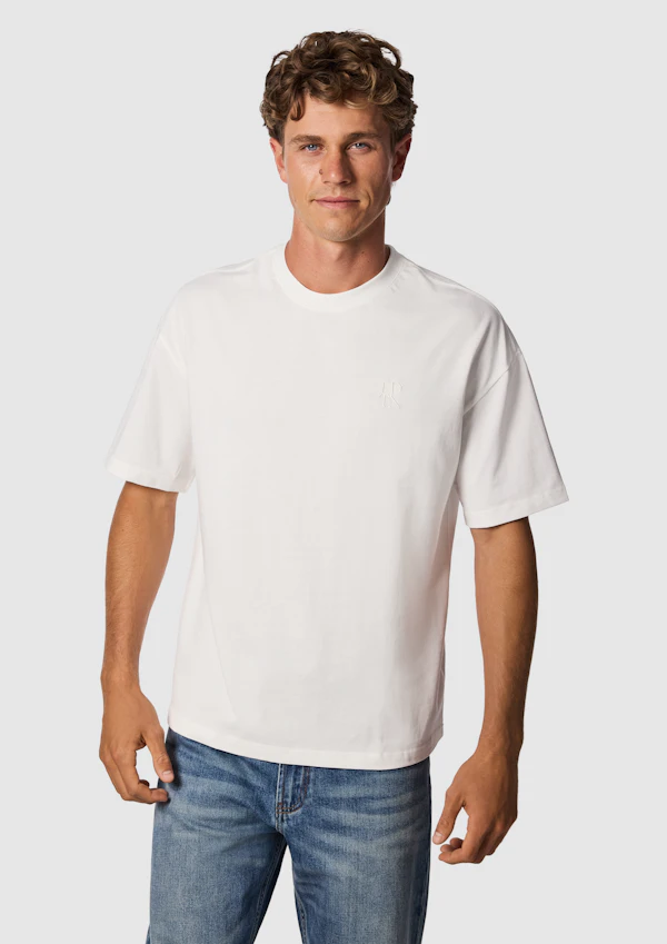 Everyday Sharp Look