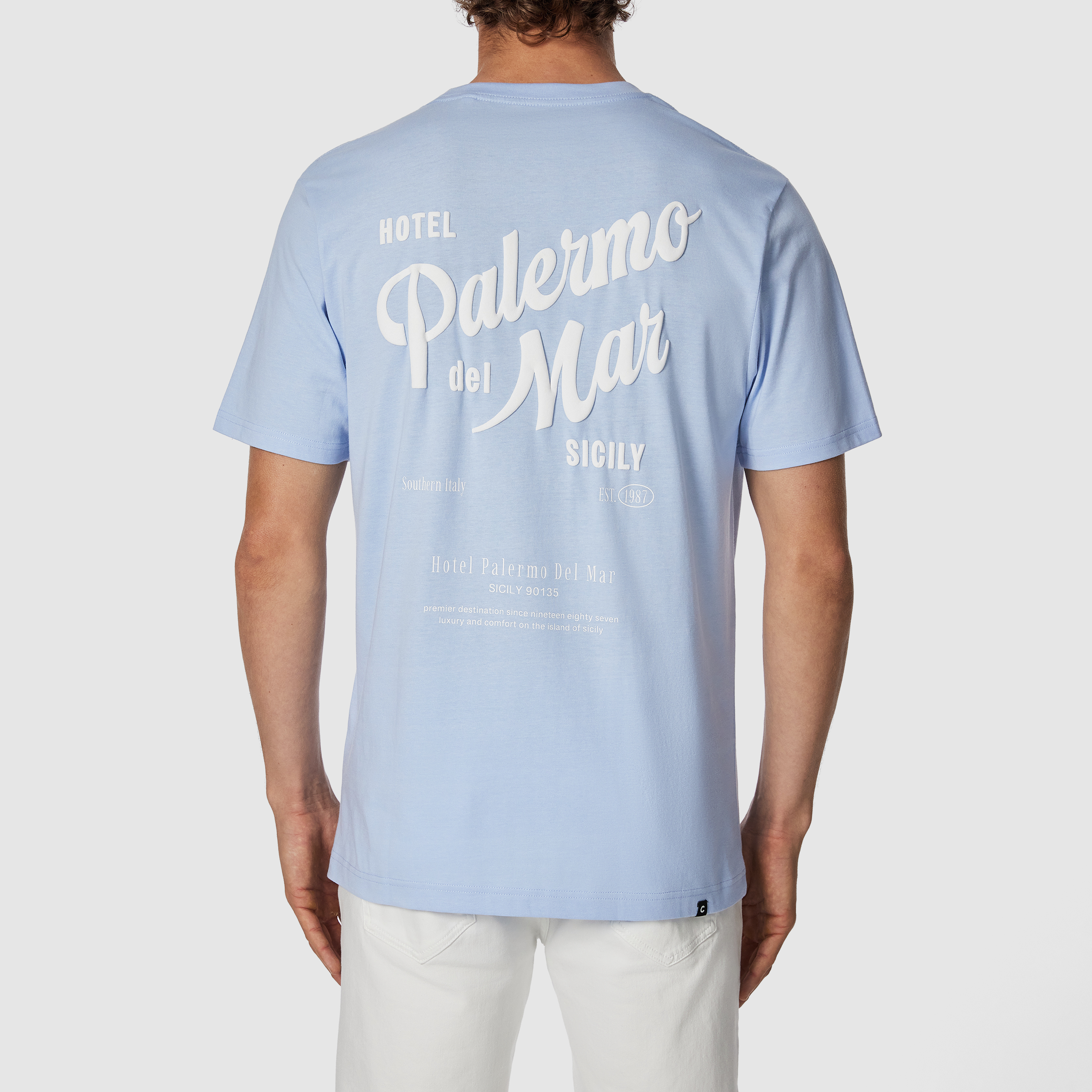 Juan Graphic Crew Neck Tee