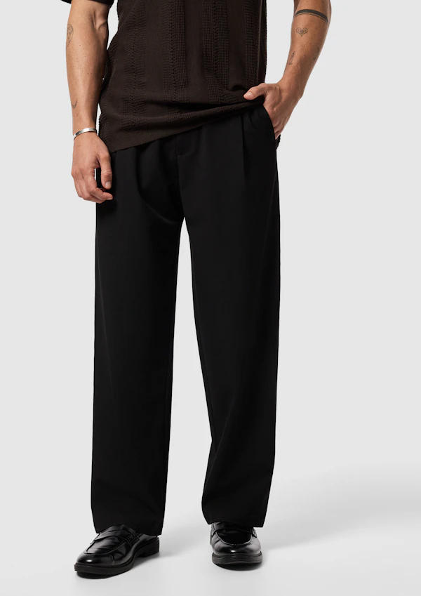 Hendon Pleated Pant