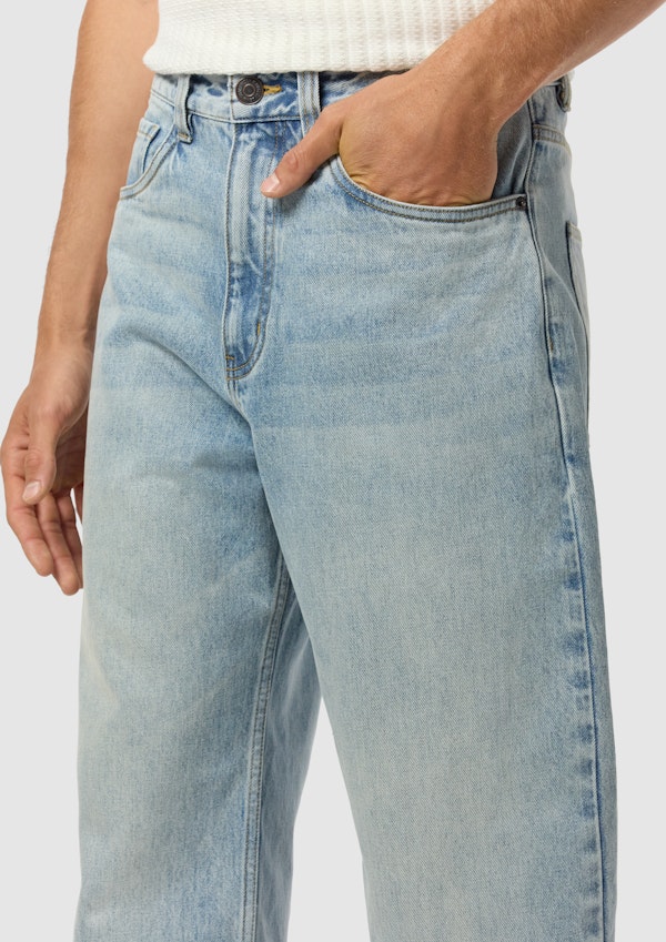 Eddie Loose Jean
