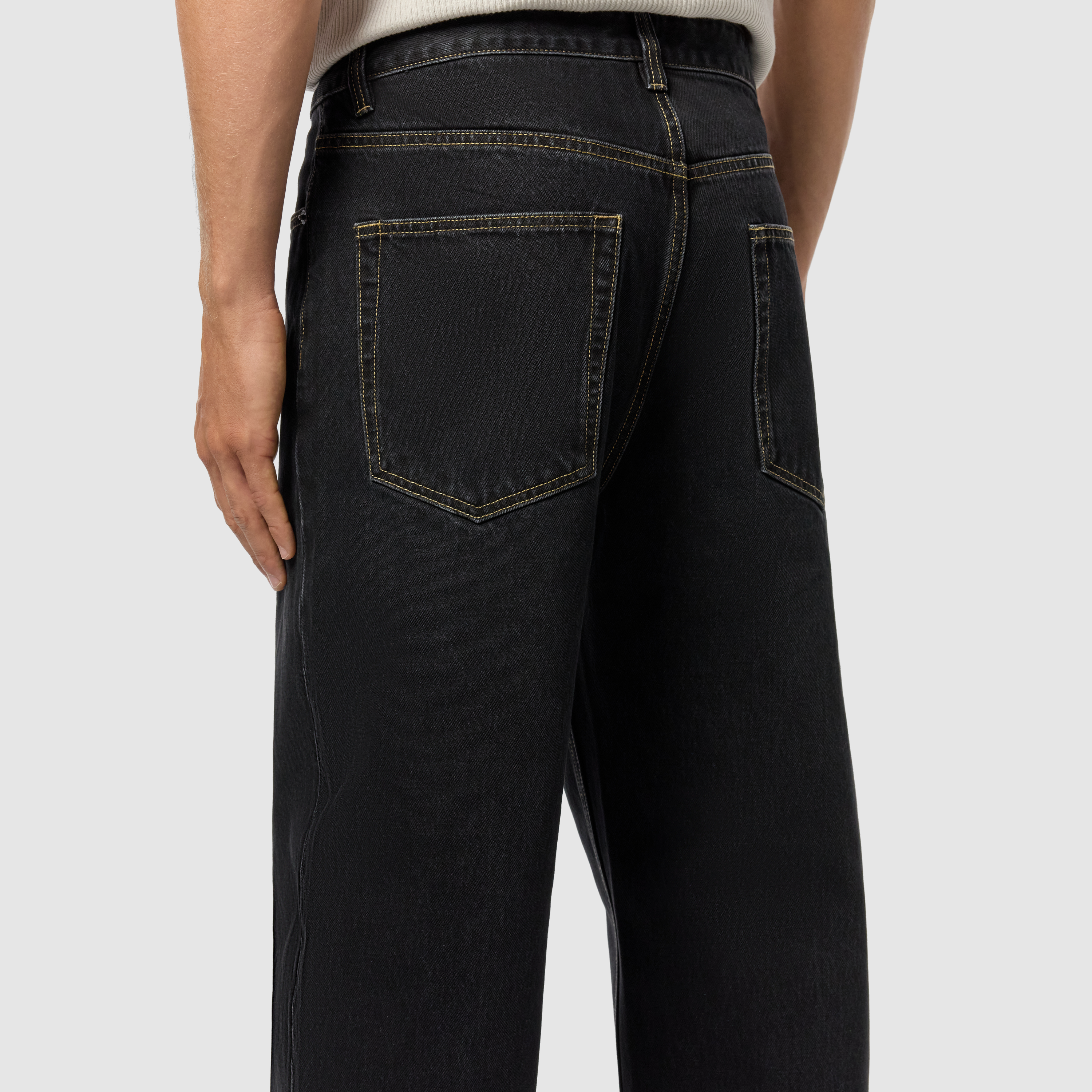 Washed Black Eddie Loose Jean