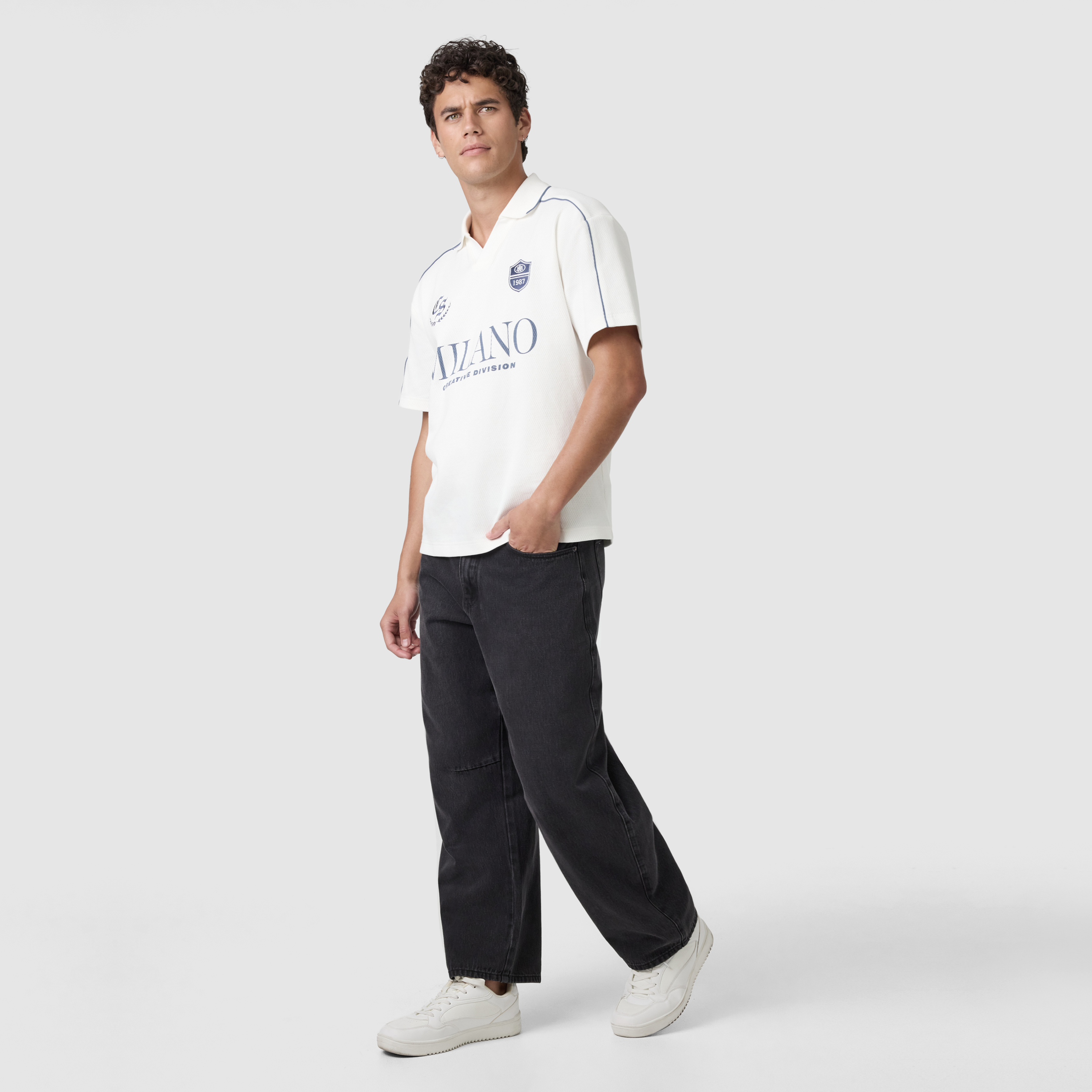 Washed Black Joey Barrel Jean