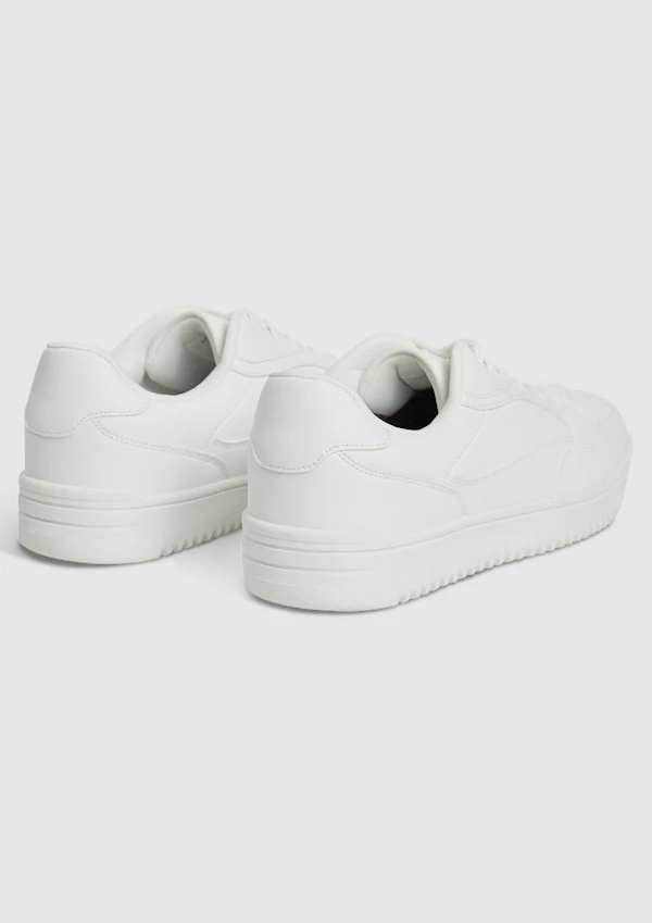 East Chunky Sole Lace Up Sneaker