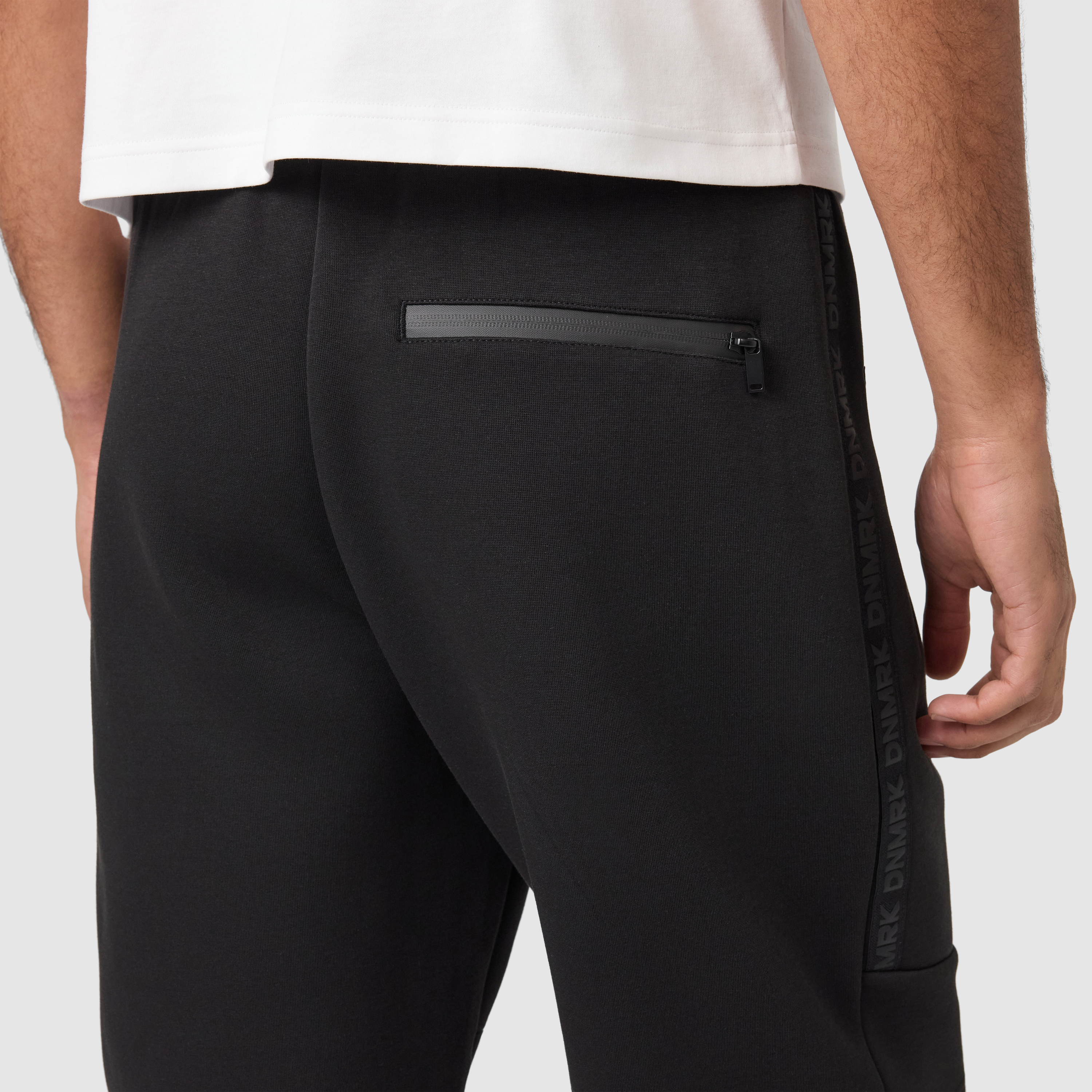 Dnmrk Relaxed Sweat Short