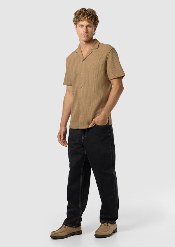 Caramel Punt Textured Short Sleeve Shirt