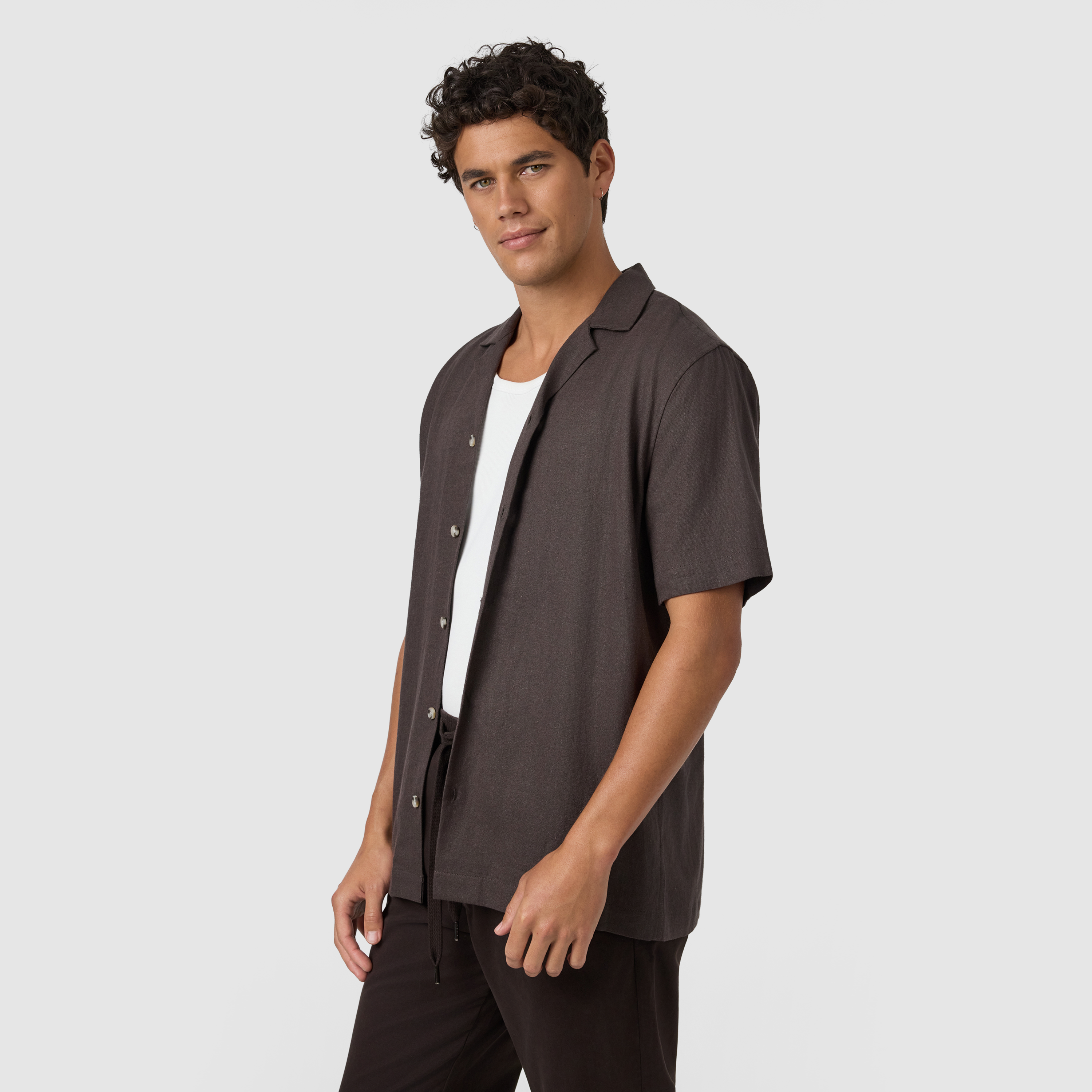 Chocolate Harbour Linen Blend Short Sleeve Shirt