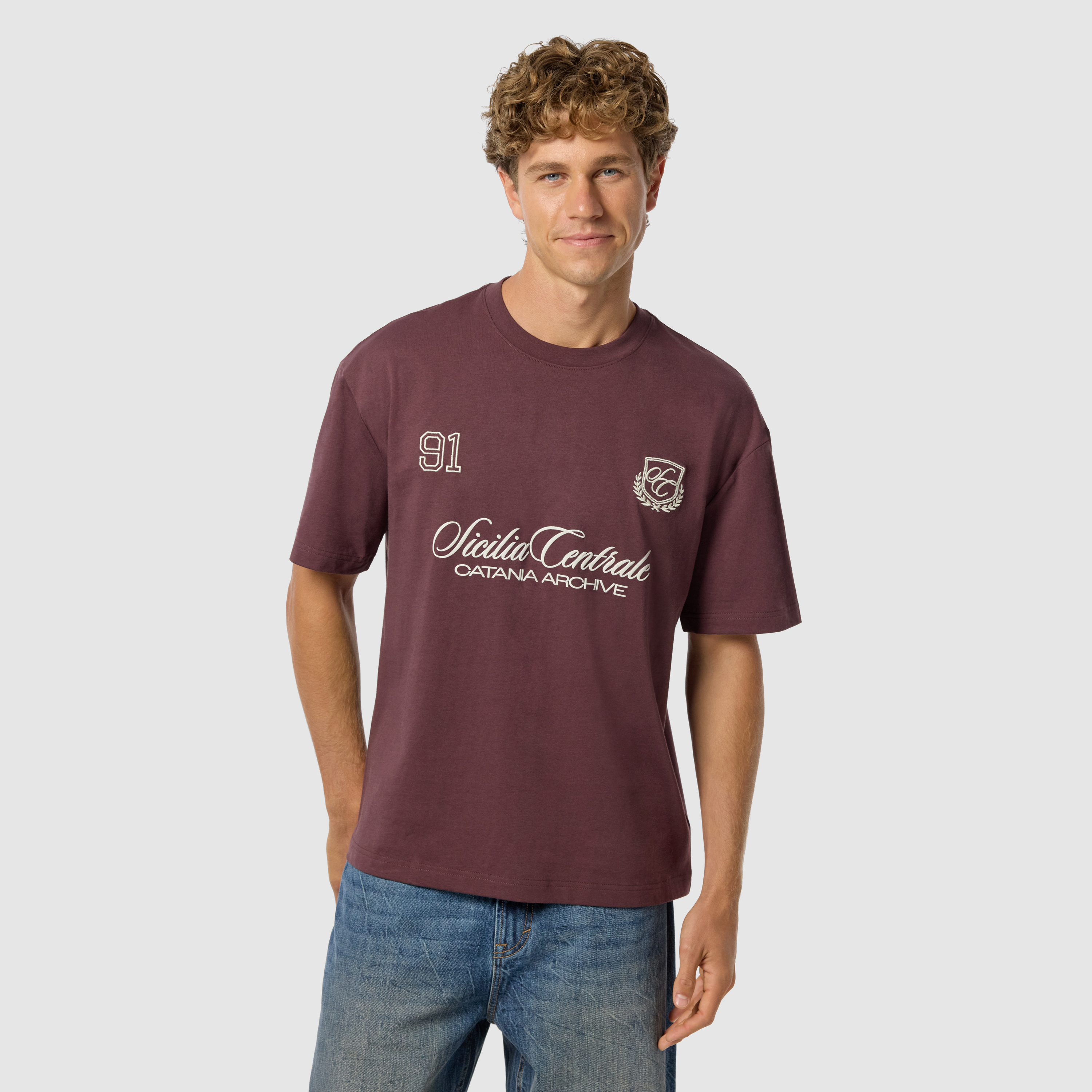 Amsterdam Graphic Boxy Crew Neck Tee