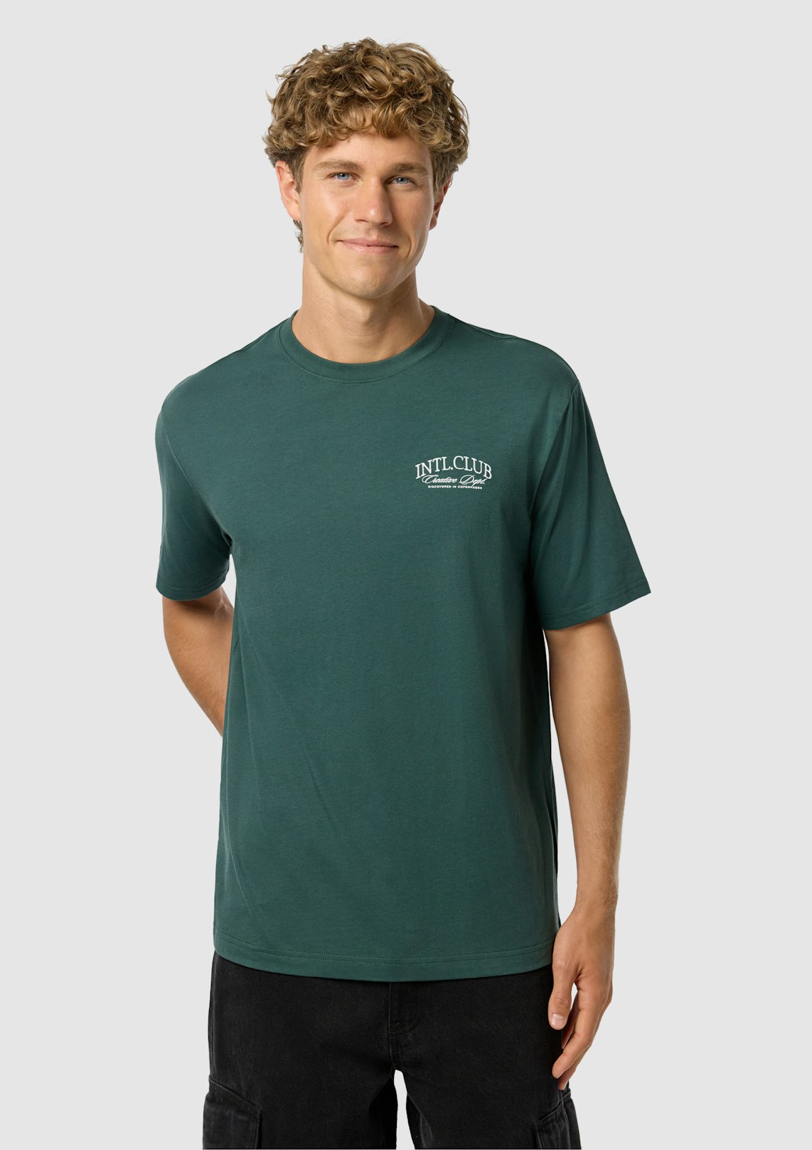 Club Graphic Relaxed Crew Neck Tee