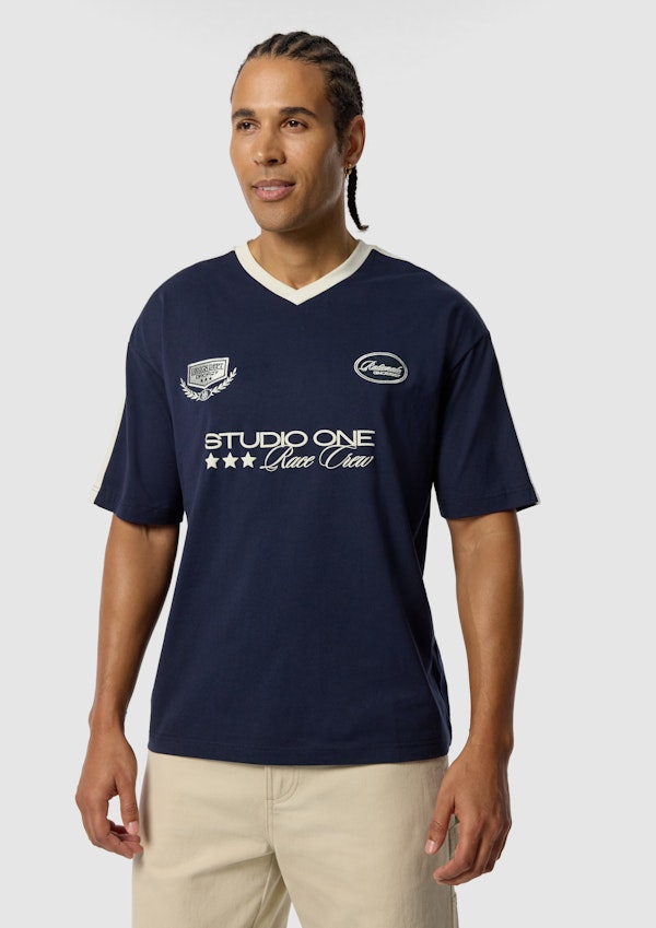 Rationale Graphic Boxy V Neck Tee