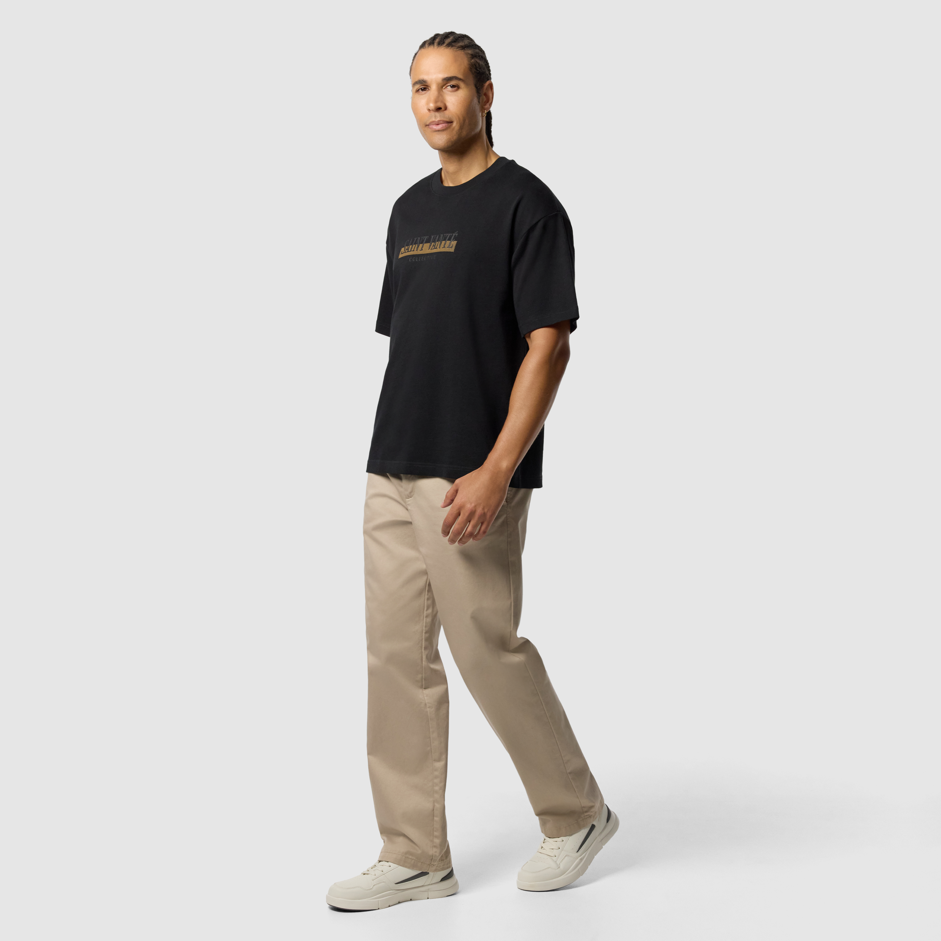 Black Vante Graphic Boxy Crew Neck Tee