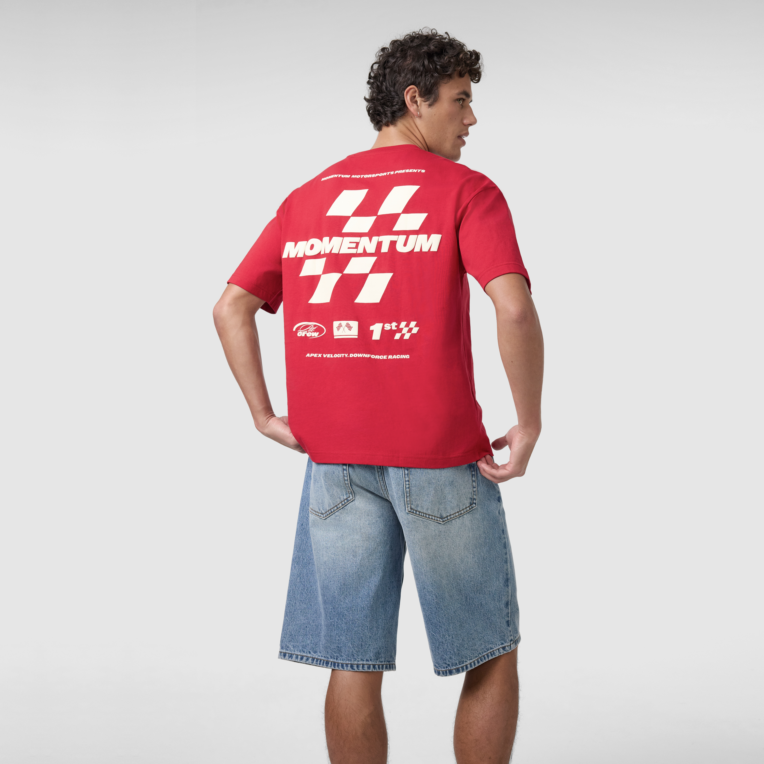 Momentum Graphic Boxy Crew Neck Tee