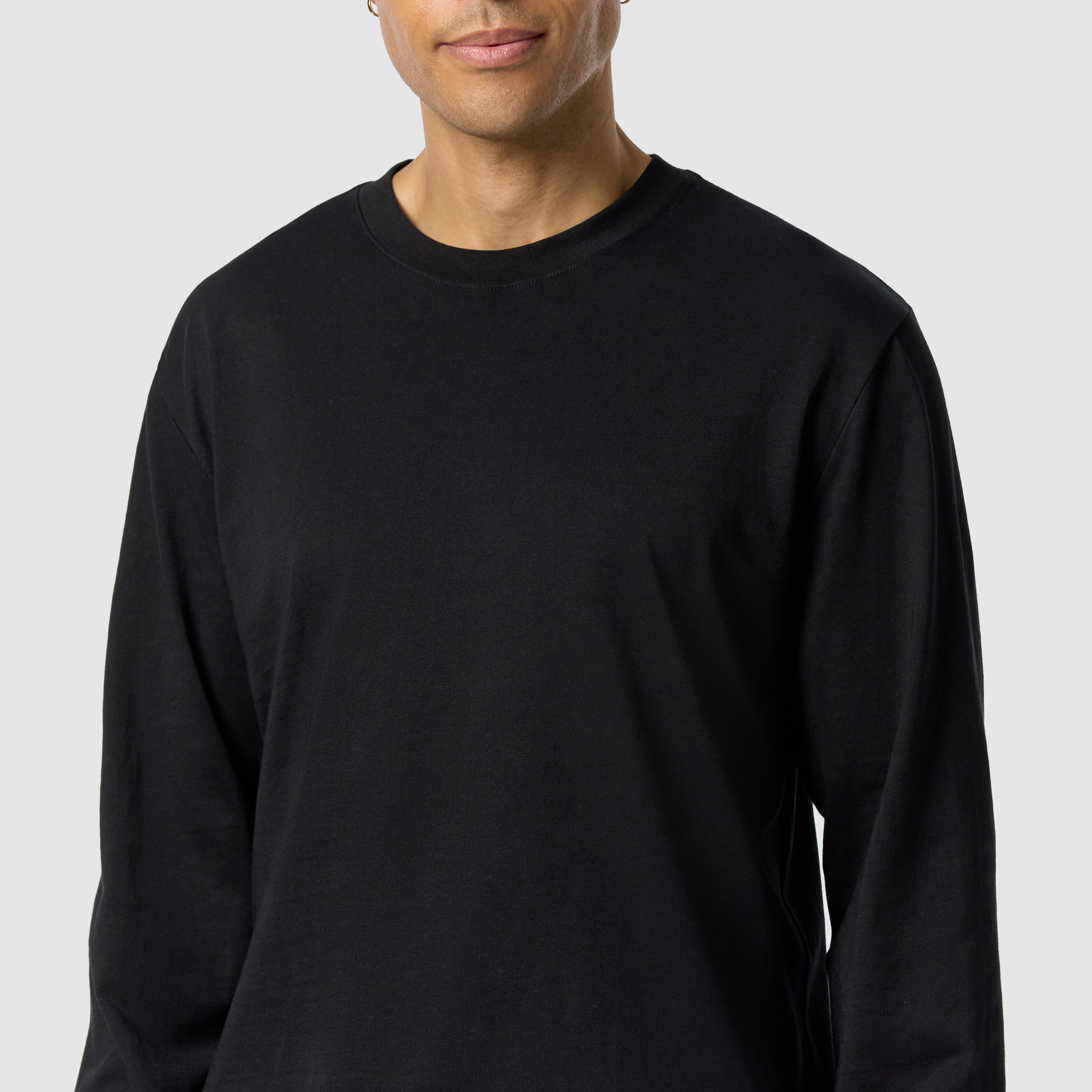 Black Long Sleeve Relaxed Tee